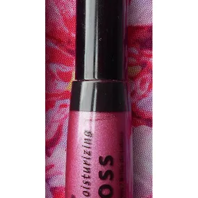 L.A. COLORS - Moisturizing Lip Gloss CLG877 Orchid - 0.34 fl. oz. (10 ml)